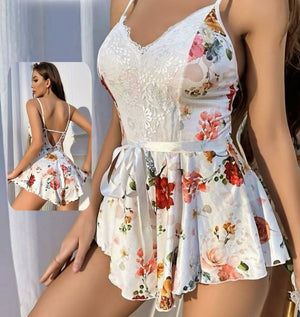 Floral butter jumpsuit - with lace from the chest - open back