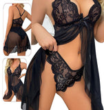 Lingerie two pieces made of lace with chiffon