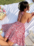 Home dress made of floral cotton with elastic around the chest and an open back