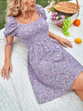 Home dress made of floral cotton with elastic around the chest