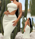 Two-piece dress made of knitted yarn - open back and sides
