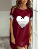 House cash cotton with a heart drawing on the front - with two openings on the sleeves