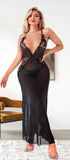 Long lingerie made of chiffon with lace at the chest and sides