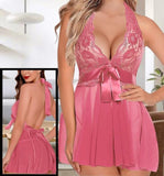 Lingerie made of chiffon with lace at the chest - with a satin ribbon around the middle - open back