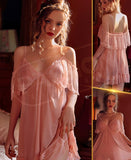 Lingerie made of chiffon with lace at the chest and shoulders and a ruffled tail