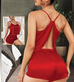 Two-piece pajamas made of satin with an open back