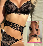 3-piece lingerie made of lace with metal chains on the sides
