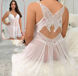 Lingerie made of tulle with lace at the chest and back