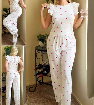 Two-piece pajama made of cotton with hearts printed and ruffles at the shoulders