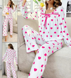 Two-piece pajamas made of cotton with hearts print