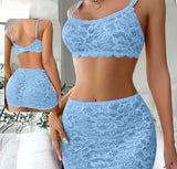 Two-piece lingerie made of lace