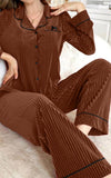 Two-piece pajamas made of corduroy