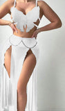 Three-piece lingerie made of Lycra and chiffon with a butterfly shape at the chest - with a metal chain at the waist