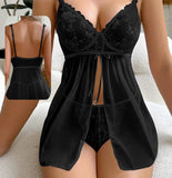 Two-piece lingerie made of chiffon and lace - open from the front