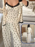 Three-piece pajamas made of cotton